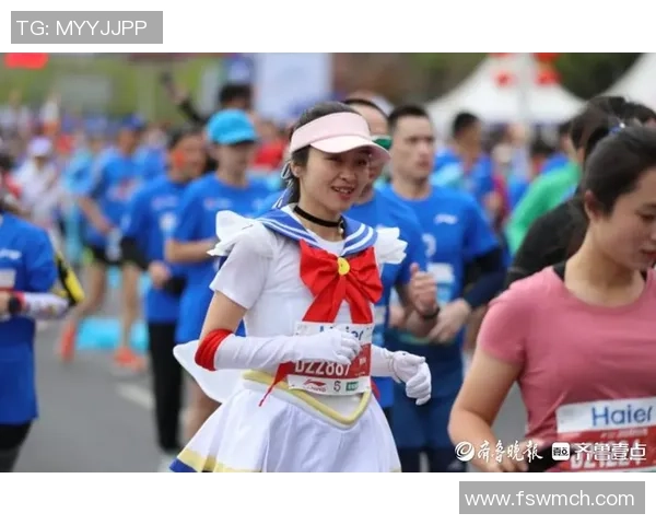 库车市：2025年“石榴籽·甬库杯”冬天篮球联赛燃情开赛